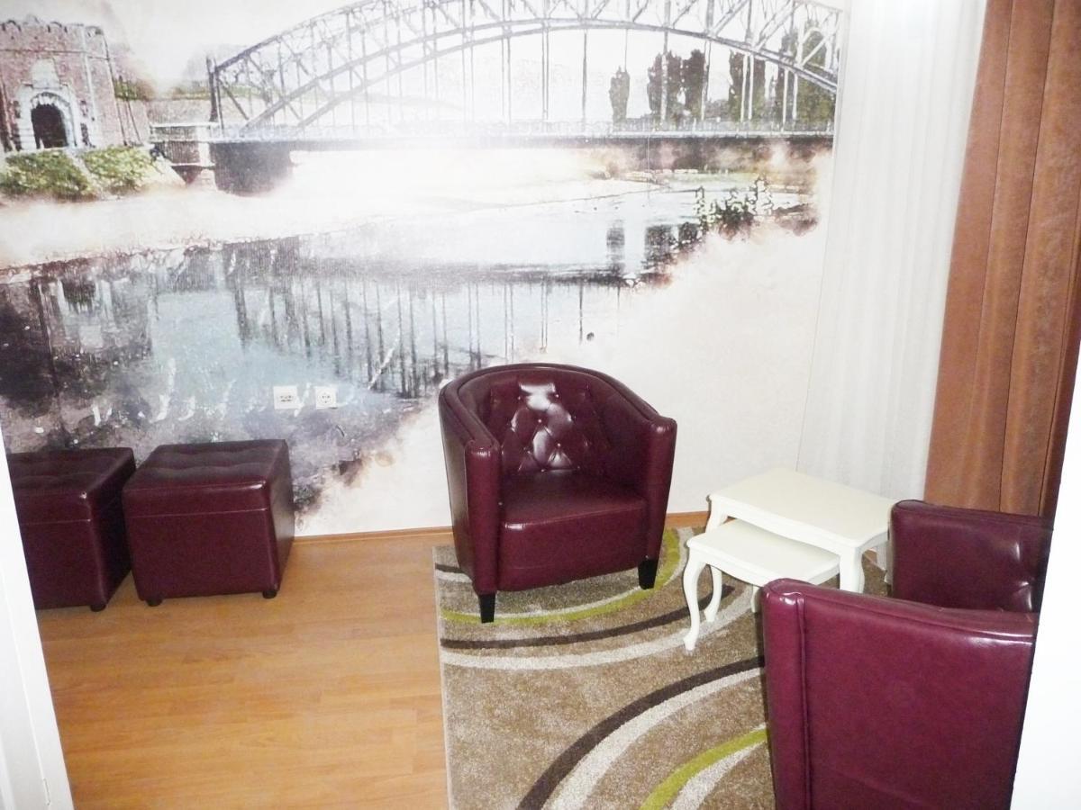 Sobe Rooms Aleksandar Ниш Екстер'єр фото